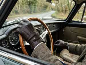 KADIA ถุงมือหนังแท้สำหรับผู้ชาย ระบายอากาศได้ดี สำหรับขับรถในฤดูหนาว หนังแกะแท้ รองรับหน้าจอสัมผัส - Product Image 4