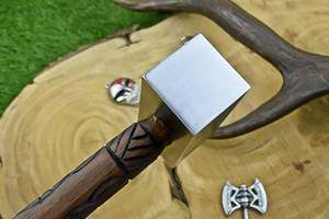 MORTAL BLADES Marteau Viking OEM personnalisé, fait main en acier au carbone, design gravé à la main, qualité industrielle, multi-usages, manche en hickory - Product Image 5