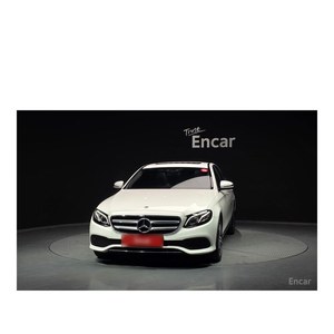 เมอร์เซเดส-เบนซ์ อี-คลาส อี300 4MATIC อาวองต์การ์ด ปี 2019 ระยะทาง 82,206 กม. เกียร์อัตโนมัติ พวงมาลัยซ้าย มาตรฐานไอเสียยูโร 5 เบาะหนัง กล้องมองหลัง - Product Image 3