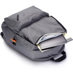 Sac à dos de voyage imperméable de qualité supérieure avec fermeture éclair fluide pour hommes et femmes, idéal pour les aventures en plein air - Product Image 3