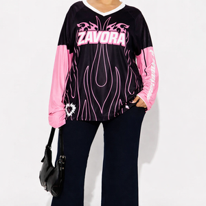 เสื้อเจอร์ซีย์อเมริกันฟุตบอลสีชมพูตาข่ายโอเวอร์ไซส์สำหรับผู้หญิง แขนยาว ลายกราฟิก สตรีทแวร์  รับสั่งทำตามแบบ  แฟชั่น OEM - Product Image 5