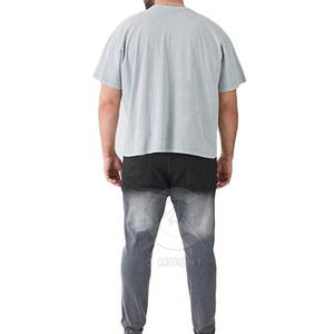 กางเกงยีนส์ทรงคาร์โก้แบบหลายกระเป๋า สไตล์ยูบีร์นแฟชั่น ล้างสีแบบแอซิดวอช - Product Image 2