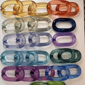 Eslabones de Cadena de Resina Transparente Coloridos para Decoración de Paredes por Abdul Rehman Enterprises - Product Image 1