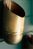 Ensemble de trois vases muraux ronds en laiton poli, modernes, avec logo couleur personnalisé, décoration suspendue pour la maison et le bureau