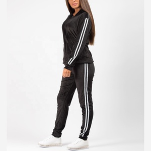 Conjunto Deportivo de Dos Piezas para Mujer, Talla Grande, con Capucha y Pantalones Deportivos, Logotipo Reflectante en la Espalda, Venta al Por Mayor OEM - Product Image 2