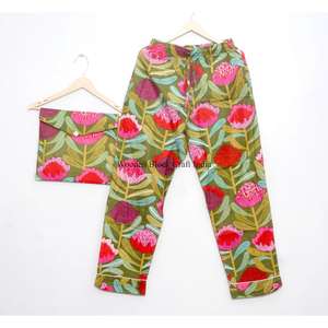 ชุดนอนผ้าฝ้ายลายดอกไม้สวยงาม เสื้อและกางเกงเข้าชุด นุ่มเบาสบาย เหมาะสำหรับฤดูร้อน ชุดนอนสำหรับผู้หญิง ชุดนอนกลางคืน - Product Image 5