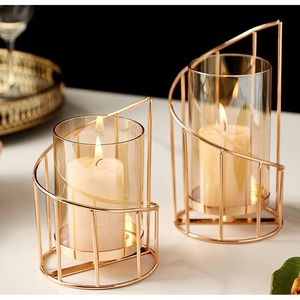 Juego de Portavelas Decorativos de Metal Dorado de Estilo Antiguo Moderno, Cilindro de Vidrio Redondo, Decoración para el Hogar, Diseño Resistente al Calor y Duradero - Product Image 2