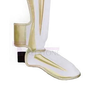 Protège-tibias en cuir respirant – Protection professionnelle légère et écologique pour le sport – Confort amélioré - Product Image 6