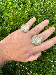 แหวนกางเขนโกธิคประดับมอสซาไนต์สำหรับผู้ชาย ชุบทอง 14k เงินแท้ 925 สไตล์ฮิปฮอป ประดับเพชรหรูหรา เรียบง่าย น้ำหนัก 6.5 กะรัต VVS GRA - Product Image 3