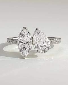 Anillo de compromiso Zenavelle con diamantes cultivados en laboratorio, corte marquesa y pera, estilo Toi et Moi, certificado IGI - Product Image 1