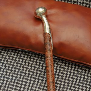 ไม้เท้าทำมือแบบกำหนดเอง ด้ามจับทองเหลืองแข็งแรง ดีไซน์ทันสมัย โดย Universal Overseas - Product Image 6