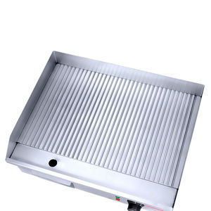 Multifunctional Commercial Aluminum <b>Griddle</b> with Detachable Oil Collector for Indoor Use in Restaurants - Product Image 3