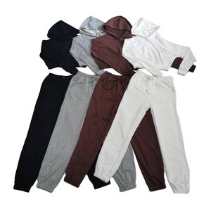 Ensemble de survêtement Fitness pour femmes, tenue de sport décontractée à manches longues, sweat à capuche, en Stock, 2020 - Product Image 3