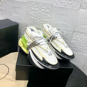 Chaussures décontractées de luxe à lacets, style marche, rehaussantes, tendance et très vendues, par le créateur original - Product Image 5