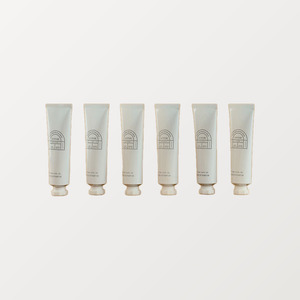 มินิโลชั่น Reopyum La Fleur แฮนด์ครีม 50 มล. กลิ่นดอกไม้ สำหรับผิวแพ้ง่าย ไฮยาลูรอนิค แอซิด โกโก้ บัตเตอร์ บรรจุหลอด สำหรับเป็นของขวัญคริสต์มาส - Product Image 3