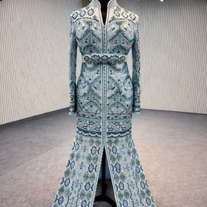 Caftán marroquí de georgette azul pastel de lujo |   Vestido Largo Elegante para Fiesta, con Bordado Intenso, Sin Arrugas, Corte Entallado y Abertura Frontal - Product Image 5