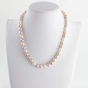 Collier de perles rondes lisses multicolores avec boucle en argent, de bonne qualité, blanc, rose et violet - Product Image 2