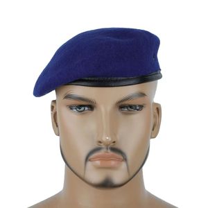 หมวกเบเร่ต์คุณภาพสูงสำหรับทุกเพศ  รับทำโลโก้และดีไซน์ตามสั่ง หมวกขนสัตว์สำหรับฤดูหนาว  พร้อมดีไซน์ทันสมัยสไตล์รัสเซีย - Product Image 2