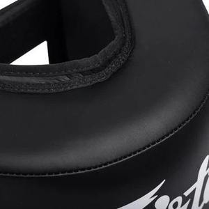 Protection de tibia en cuir véritable sur mesure, qualité supérieure, légère, de qualité professionnelle, pour les combattants sérieux de kickboxing et de karaté - Product Image 4