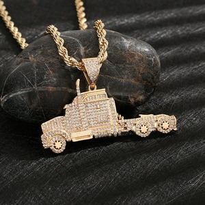 Nuevos colgantes y collares de cobre con baño de oro de 14k y moissanita estilo hip hop, joyería única. - Product Image 4