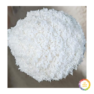 Noix de coco déshydratée de qualité moyenne, biologique, goût sucré, poudre de noix de coco pour l'industrie alimentaire et la boulangerie, approvisionnement en vrac, marque privée, sous vide - Product Image 5