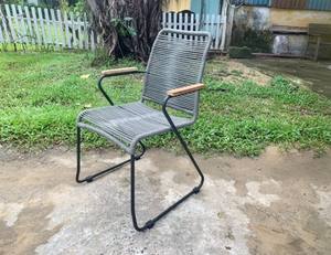 Fauteuil d'extérieur avec cadre en bois et corde, écologique, durable, léger et confortable - Product Image 1