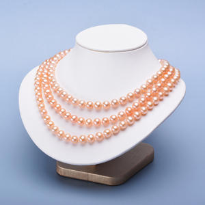 Collier de perles d'eau douce rondes presque parfaites personnalisables Tilian de 8 à 9 mm, longueur 130 cm, chaîne de pull impeccable - Product Image 1