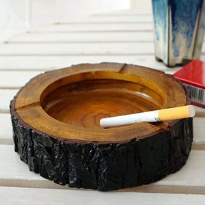 Cenicero de Bolsillo Cuadrado de Madera Estilo Antiguo, Grabado Premium, Hecho a Mano, Diseño Clásico de Lujo, Accesorio Portátil para Fumar - Product Image 3