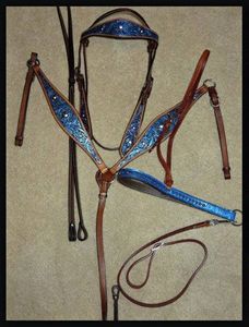 Conjunto de cabezada y pechera de diseño superventas 2026, de cuero premium, estilo western, hecho a mano, ligero y con diseño de moda - Product Image 4