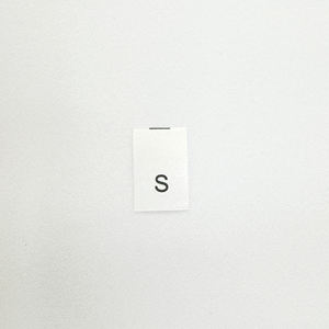 Etiquetas de ropa de cuello trasero XS a XXXL | Etiquetas adhesivas de tamaño para uniformes, camisas y ropa de moda | Fácil de usar - Product Image 2