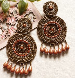 Boucles d'oreilles avec perles en céramique, boucles d'oreilles multi-perles personnalisées, bijoux de fête pour femmes, au meilleur prix, boucles d'oreilles perlées - Product Image 3