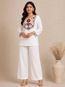 White Cotton <b>Kurta</b> With Embroidered Neckline Loose Fit Casual Ethnic Wear India Pakistan Style All Seasons - Product Image 1