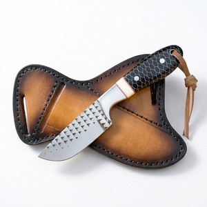 Couteau à dépecer artisanal en acier carbone |   Couteau de chasse à lame fixe, manche en os nid d'abeille noir, couteau de camping, couteau EDC pour l'extérieur - Product Image 1