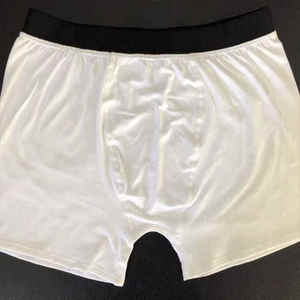 Calzoncillos bóxer blancos lisos para hombre con cintura negra, ropa interior sin costuras, cómodos y personalizables. - Product Image 2