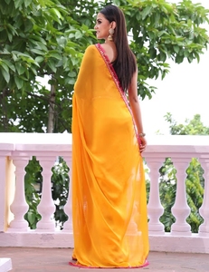 Sari Amarillo de Chifón con Encaje para Mujer KV con Blusa Sin Coser - Product Image 4