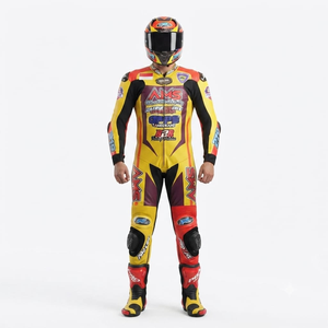 Combinaison de course premium pour homme 1 pièce en cuir de vache véritable/cuir de kangourou, style MotoCP, avec protections niveau 2 - Product Image 1