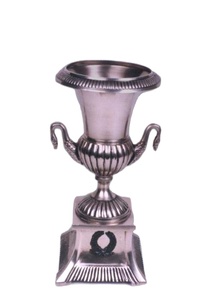 Jardin doré Grande urne vintage en laiton Art déco Ancienne patine Bronze Urne jardinière pour funérailles commémoratives ou chiens - Product Image 5