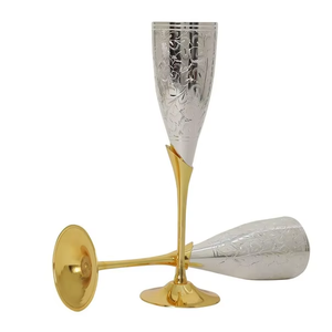 Tasse à boire décorative en métal avec motif floral gravé, finition argentée et dorée, style vintage, pour la décoration de la maison et la vente en gros - Product Image 1