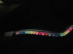 Diadema de Cuero para Caballo Rub International con Cristales AB Coloridos, Diseño Personalizado Modelo 0786 de Uttar Pradesh - Product Image 2