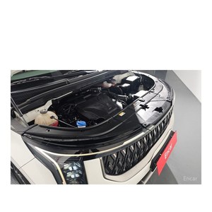 Kia Carnival Limousine 7 places 2024, boîte automatique essence, 38 870 km, conduite à gauche - Product Image 5