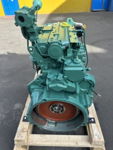 D5D เครื่องยนต์ D5D ดีเซลสำหรับรถแบคโฮรถขุด Volvo D7D D4D D6D D6E D13A D13 D13F - Product Image 2