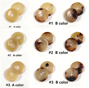 Boutons en corne de buffle faits à la main, imitation antique, durables, de haute qualité, personnalisés, à 4 trous, pour chemises, costumes, manteaux et pardessus, vente en gros - Product Image 3