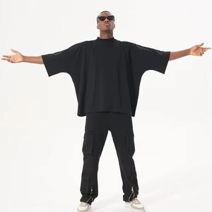 Camiseta de Hombre 100% Algodón, Lavado Ácido, Corte Regular, Ligera, Transpirable, de Alta Calidad, con Logotipo Personalizado, Cuello Redondo, Manga Corta - Product Image 5