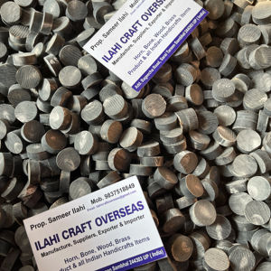 Boutons en corne de buffle en gros, noirs, tailles 16mm/19mm/21mm/23mm/26mm/29mm/31mm pour accessoires vestimentaires - Product Image 1