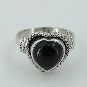 Bague en onyx noir en forme de cœur, argent sterling 925, faite à la main, bijou de promesse pour femme, cadeau, sertissage clos, pierre de naissance de décembre - Product Image 2