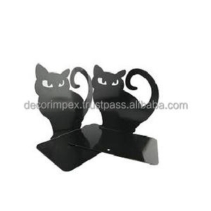 Este estilo específico de los sujetalibros T-Rex se asocia a menudo con la marca Design Toscano, conocida por su historia. - Product Image 5