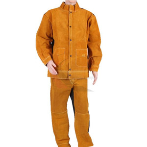 Traje de Soldadura de Cuero Resistente, Protección Profesional, Flexible, Personalizable con Logotipo, Chaqueta, Pantalones y Polainas, Ajuste Universal - Product Image 3