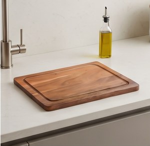 Planche à découper en bois avec rainure pour les jus, grain de bois naturel, bloc de découpe rectangulaire - Product Image 3