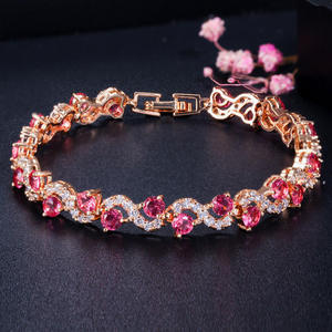 AMBER JEWELS Pulsera de tenis unisex de lujo chapada en oro de 10K con cristales azules y diamantes de imitación, diseño geométrico, engaste de garra, certificado IGI - Product Image 2