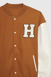 Veste universitaire personnalisée style décontracté avec logo / Vestes universitaires en laine Melton pour hommes en gros avec manches en cuir pour l'hiver - Product Image 6